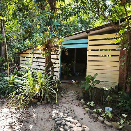 Aya Ni Hotel Pucallpa Exterior photo